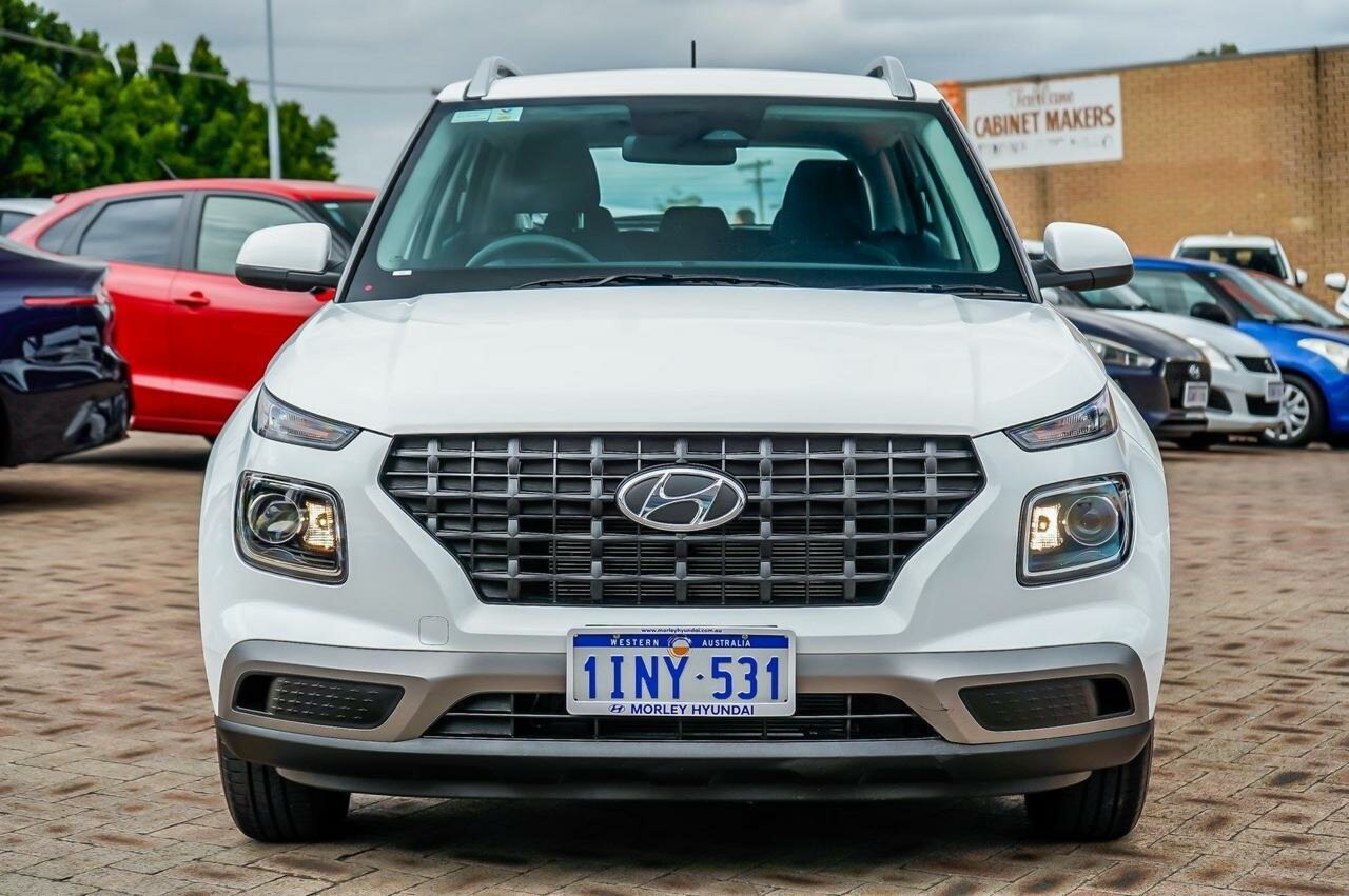 Hyundai Venue image 4