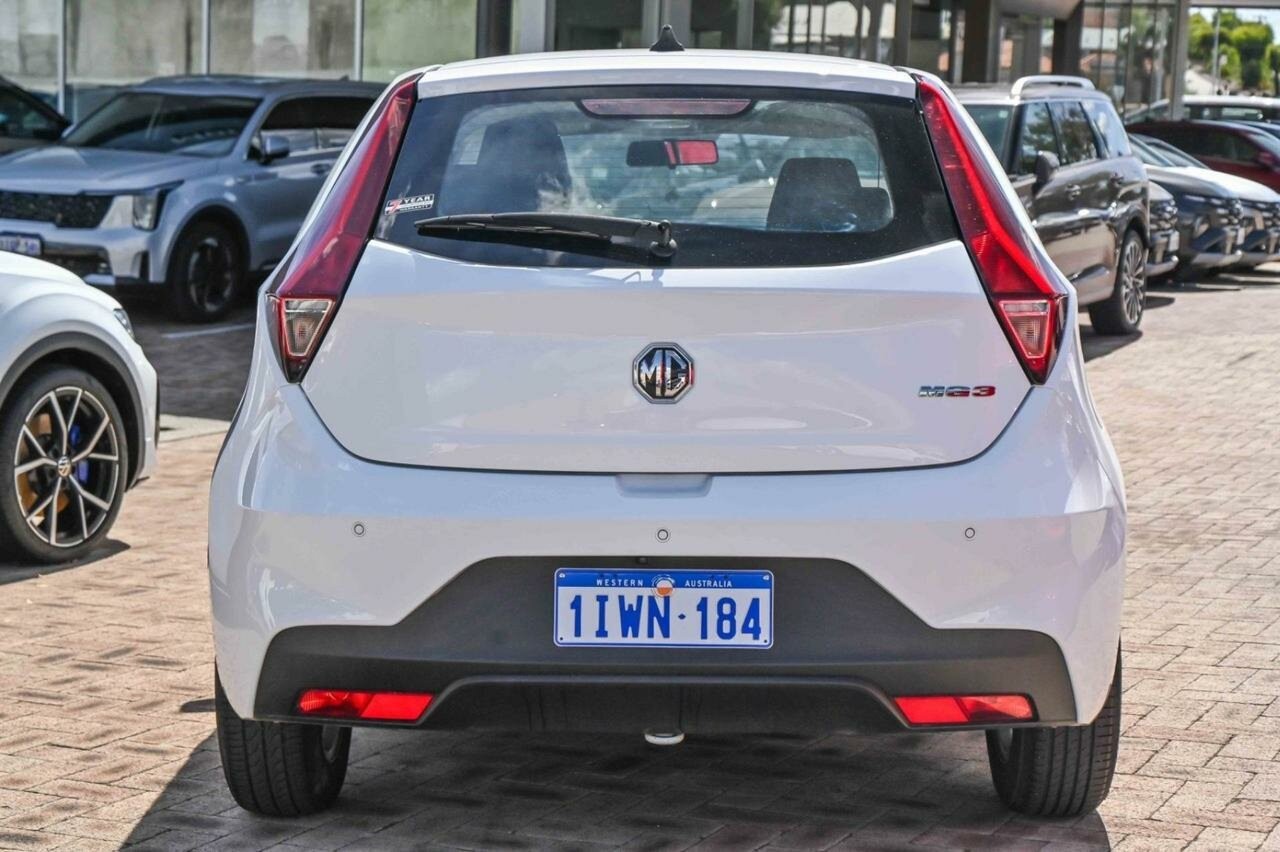 MG Mg3 image 4