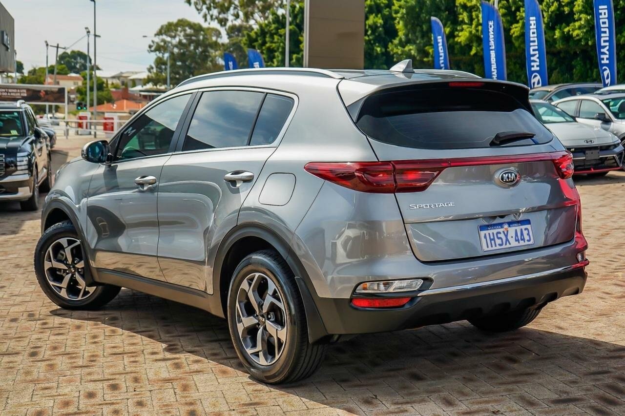 Kia Sportage image 2