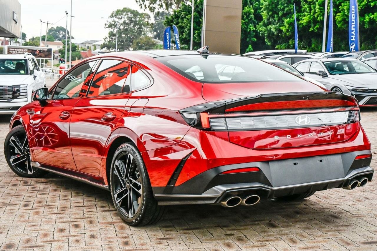 Hyundai Sonata image 3