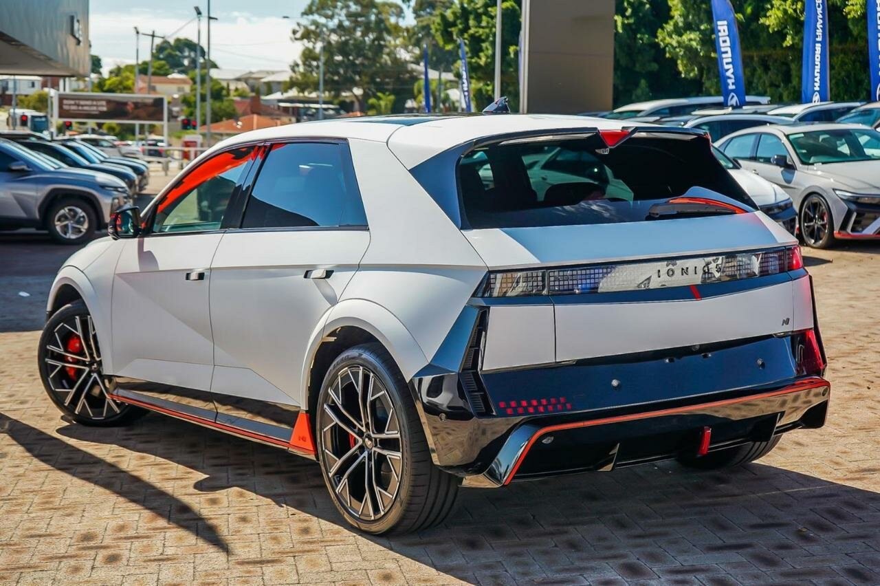 Hyundai Ioniq 5 image 2