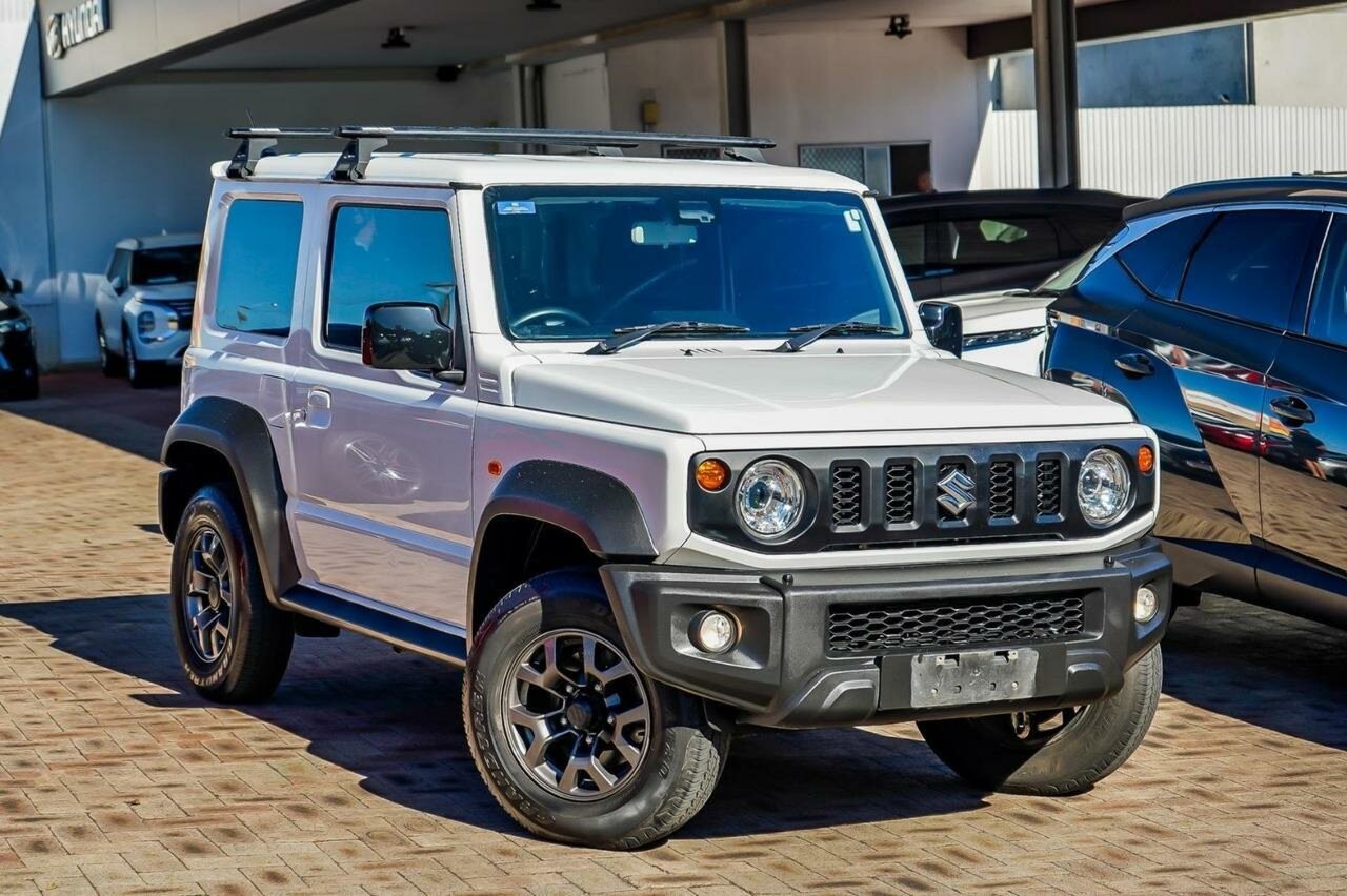 Suzuki Jimny image 1
