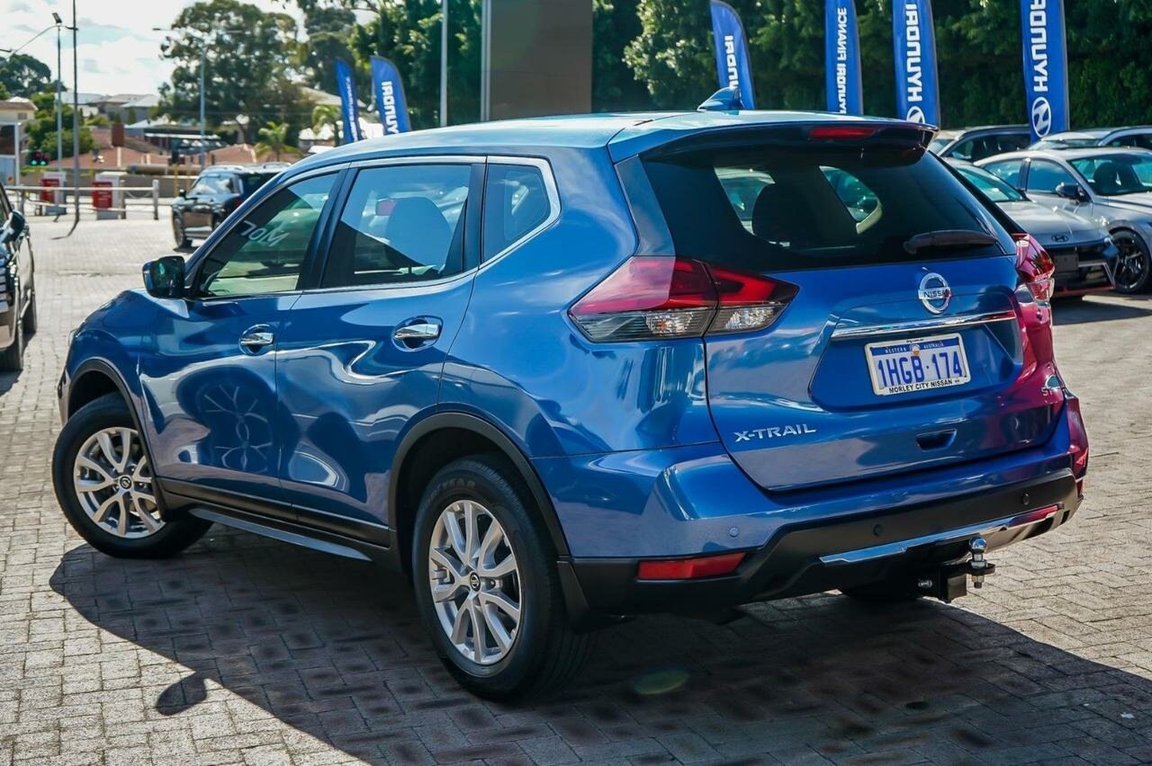Nissan X-trail image 2