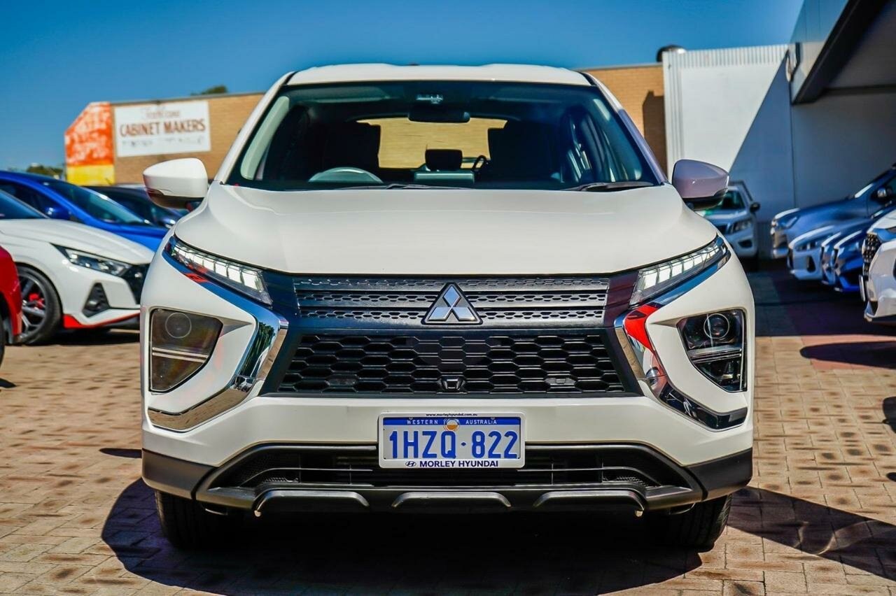 Mitsubishi Eclipse Cross image 4