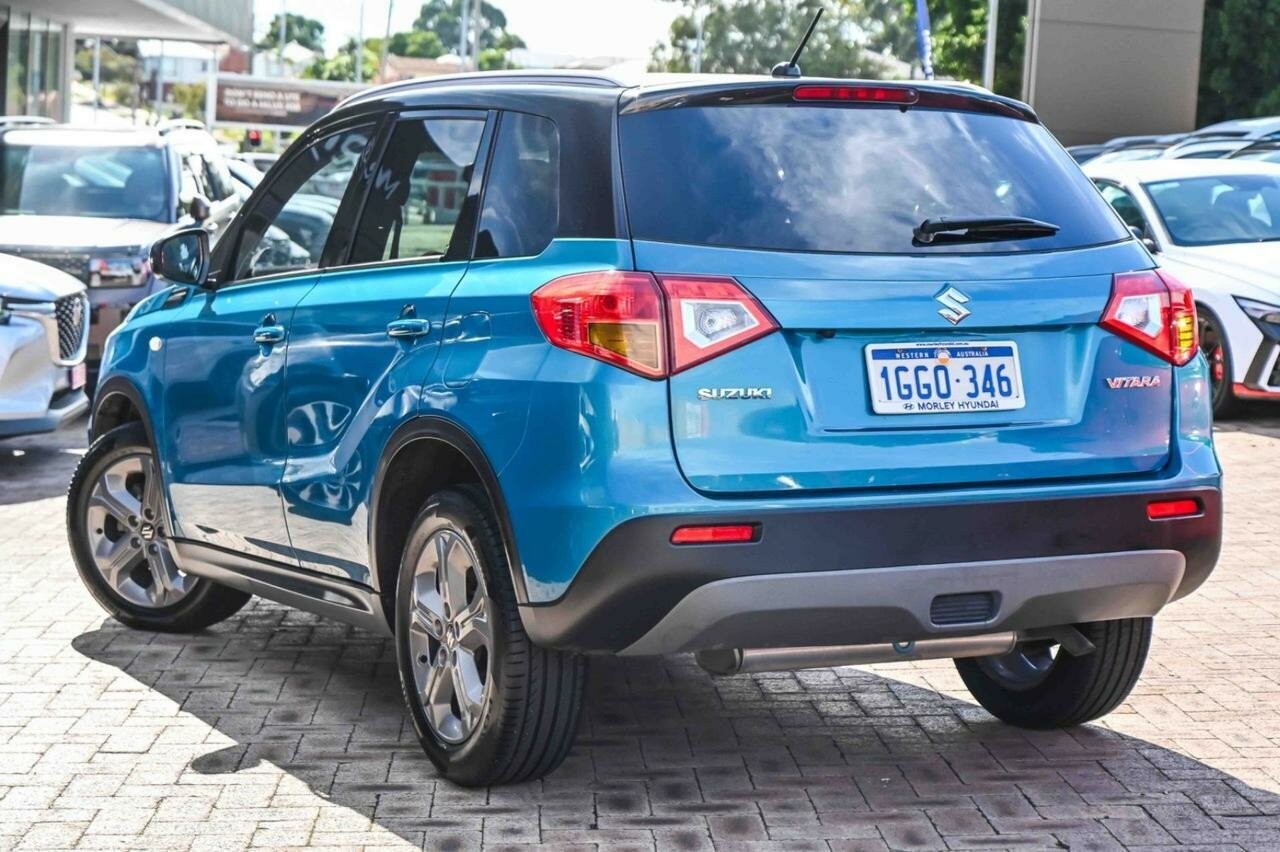 Suzuki Vitara image 3