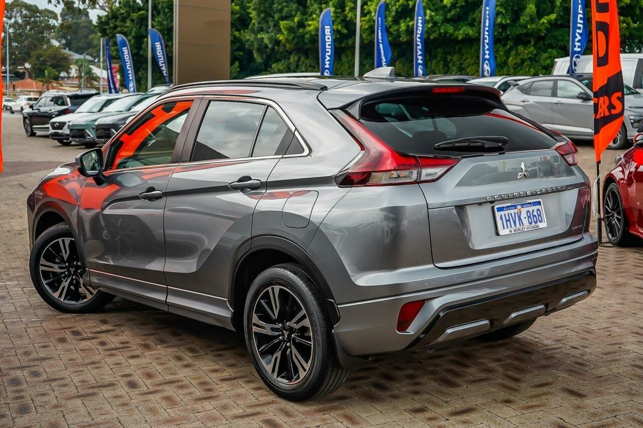 Mitsubishi Eclipse Cross image 2