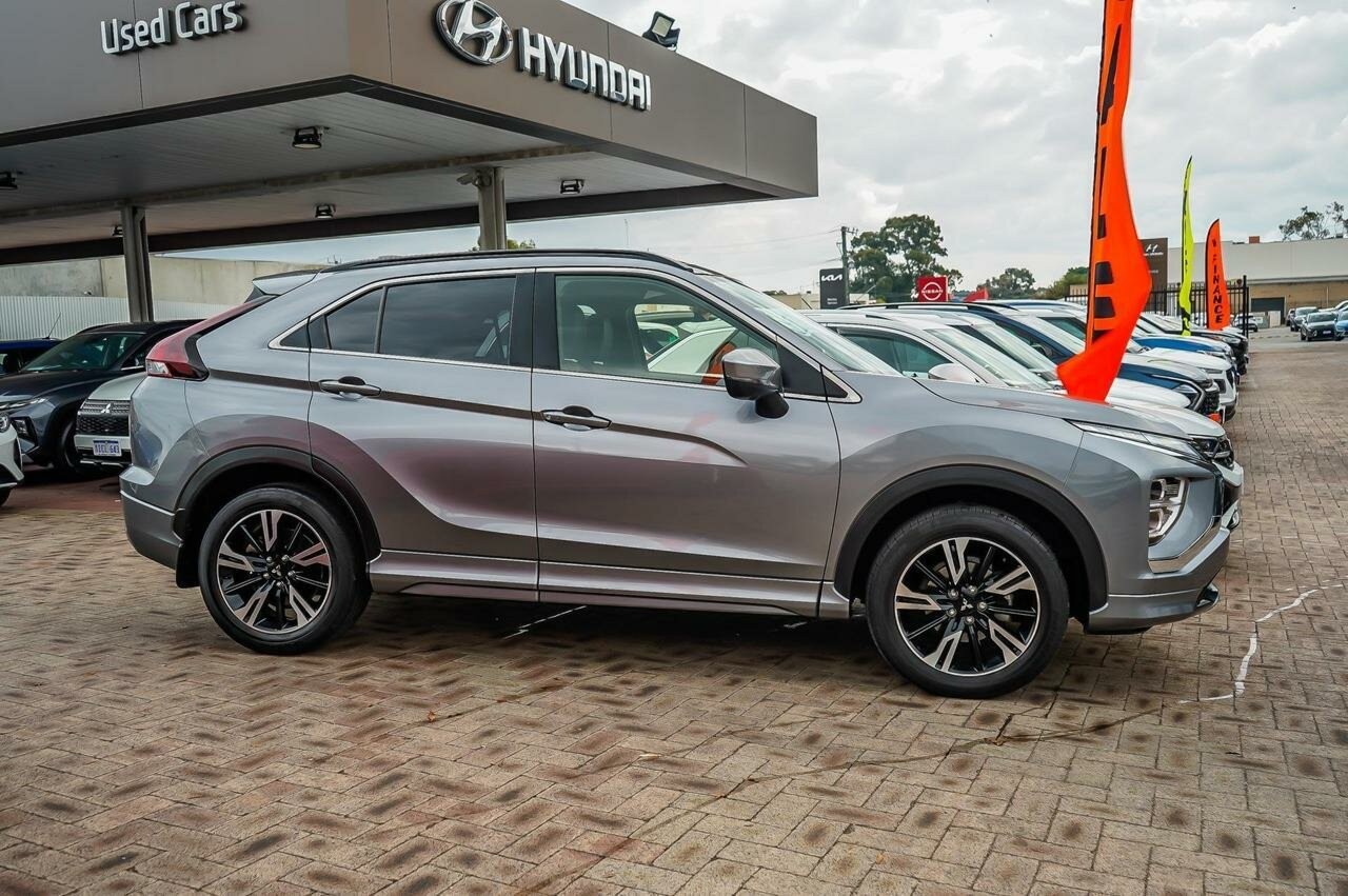 Mitsubishi Eclipse Cross image 3