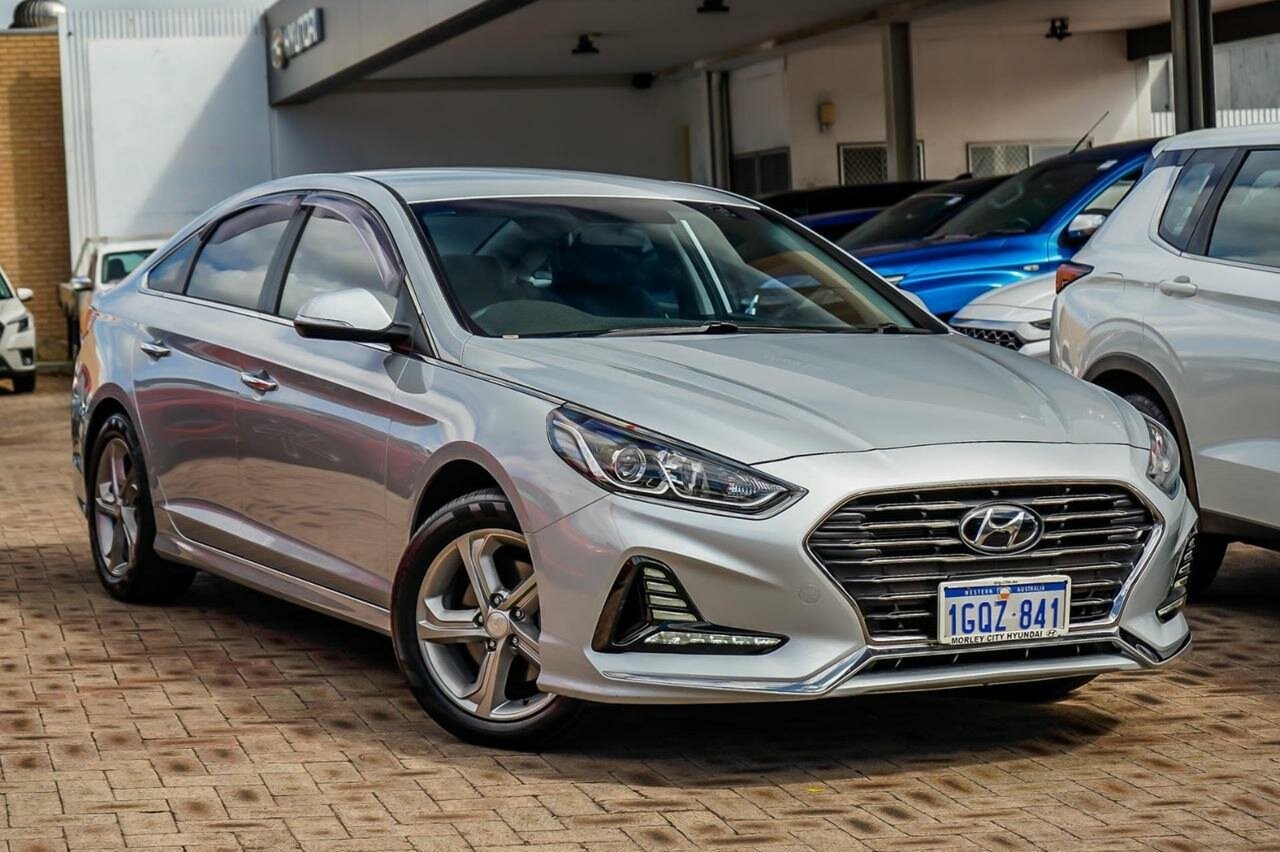 Hyundai Sonata image 1