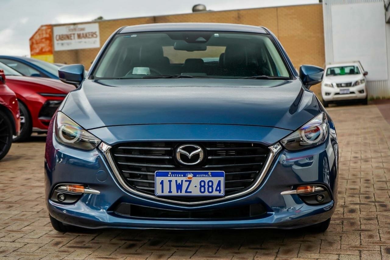 Mazda 3 image 4