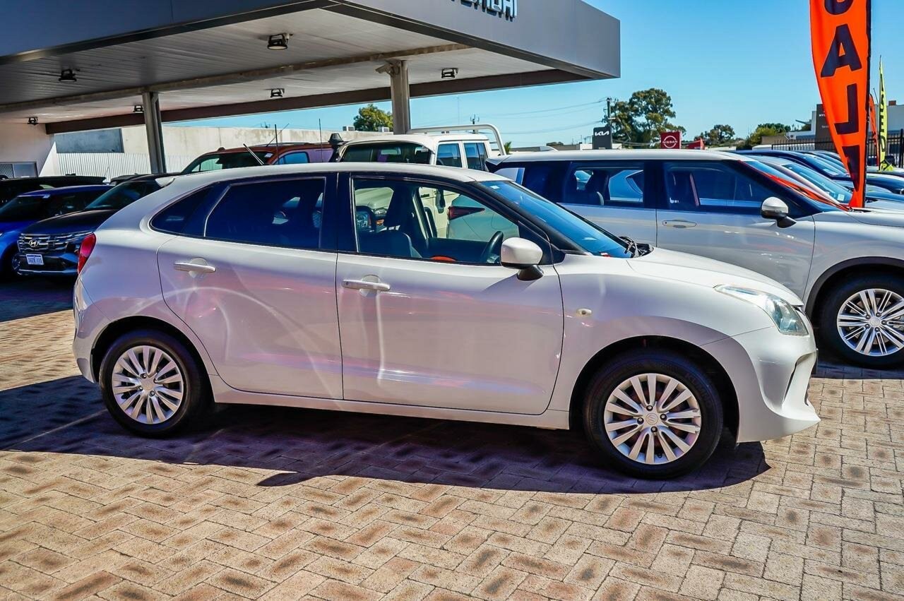 Suzuki Baleno image 3