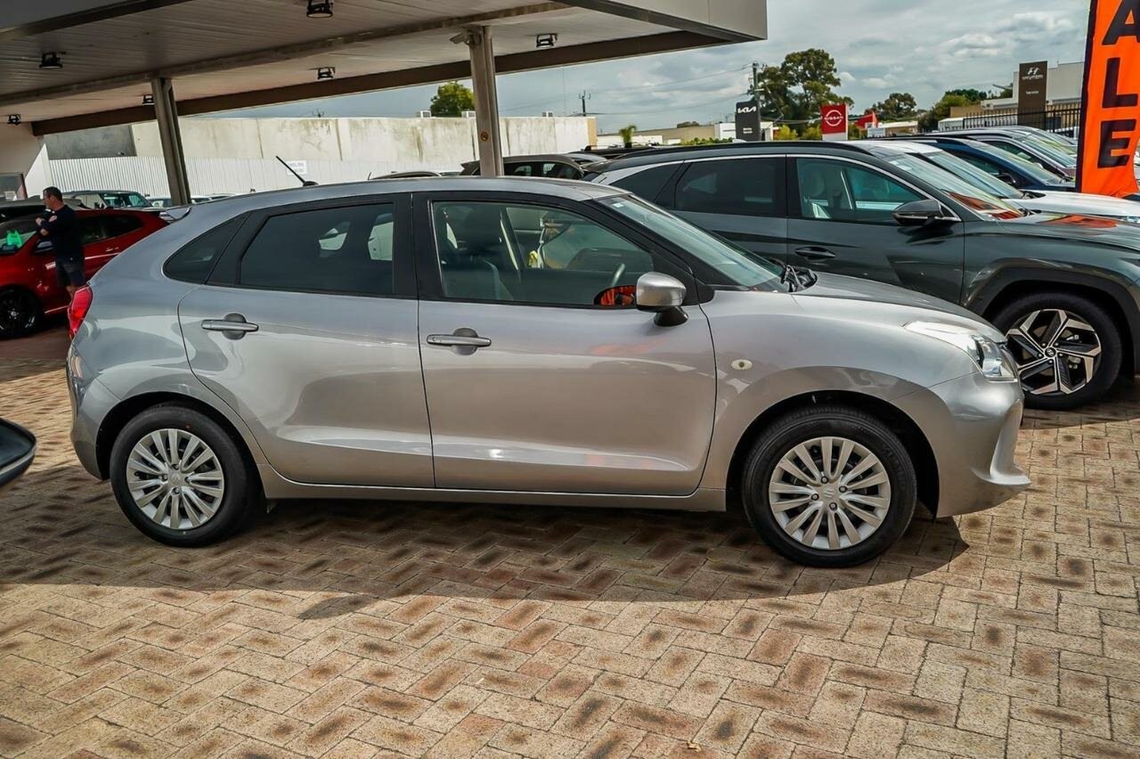 Suzuki Baleno image 3