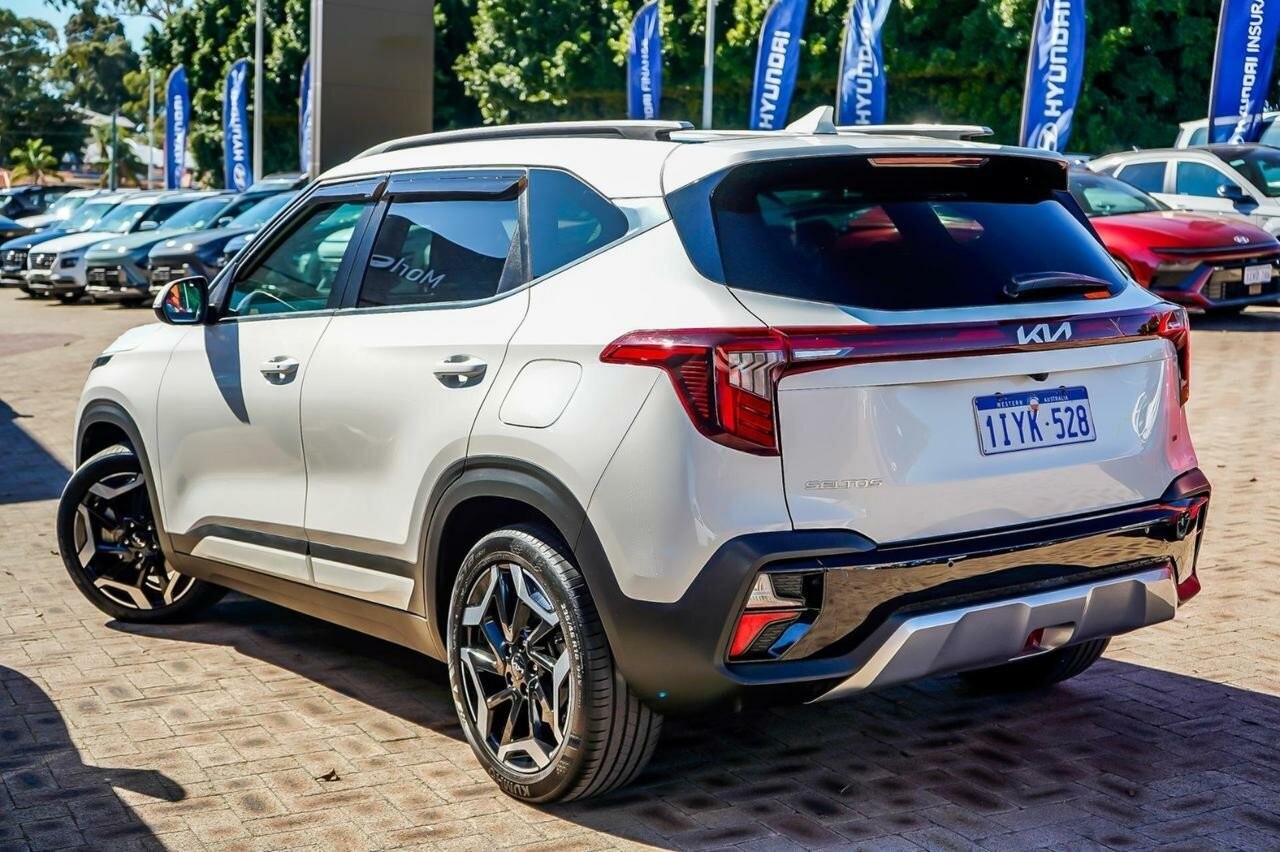 Kia Seltos image 2