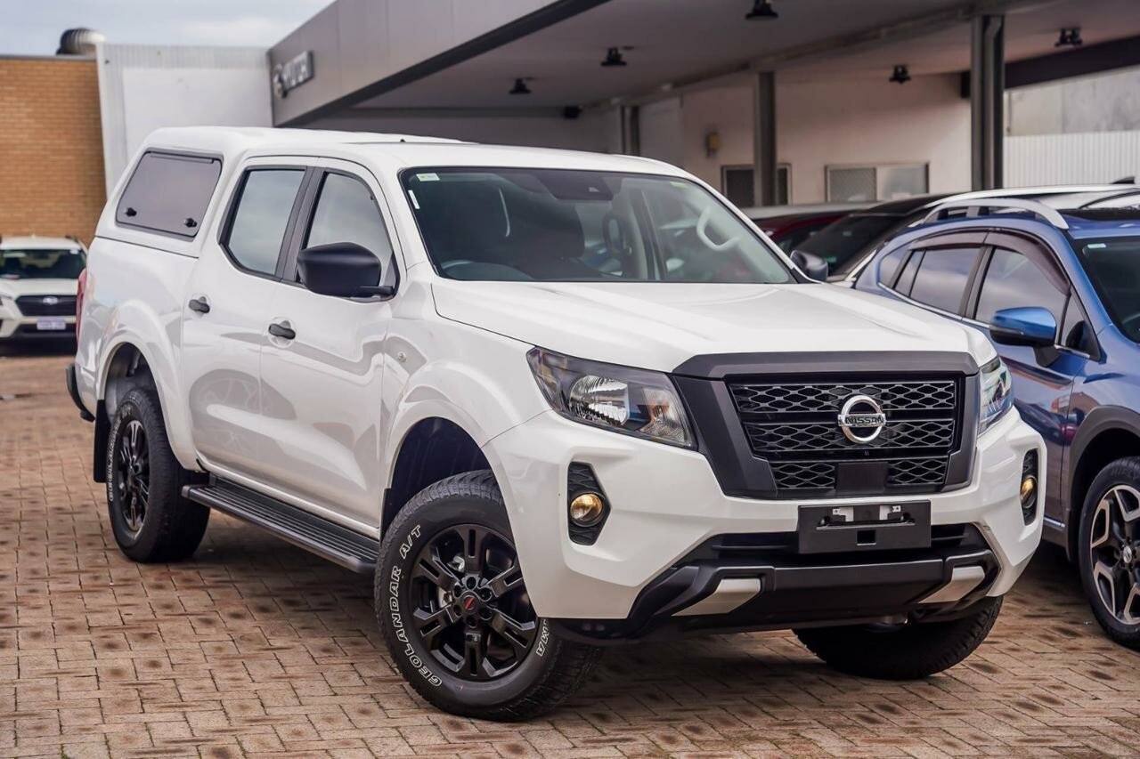 Nissan Navara image 1