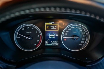 https://vehicle-cdn.autoleague.cloud/17006_41012152_11.jpg