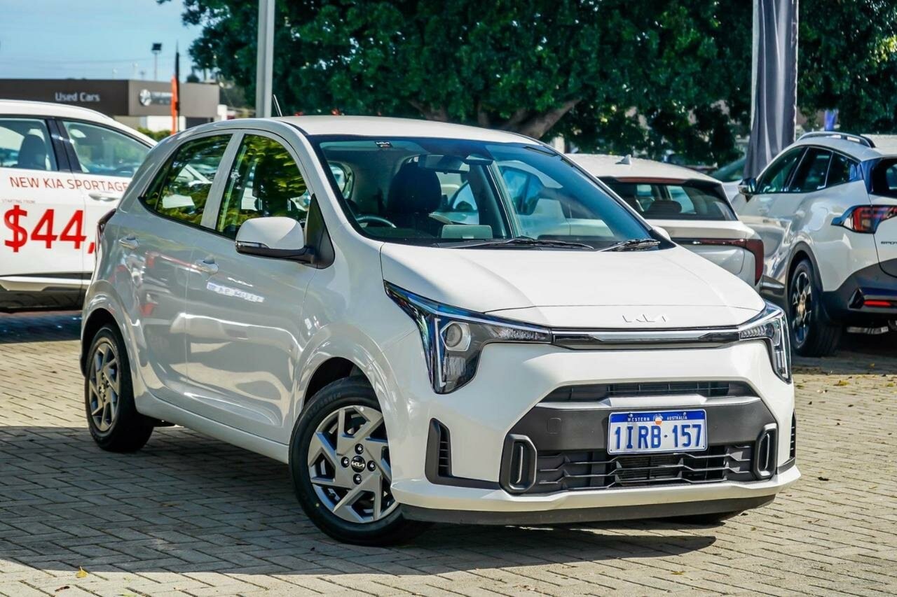 Kia Picanto image 1