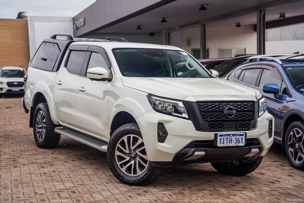 Nissan Navara image 1