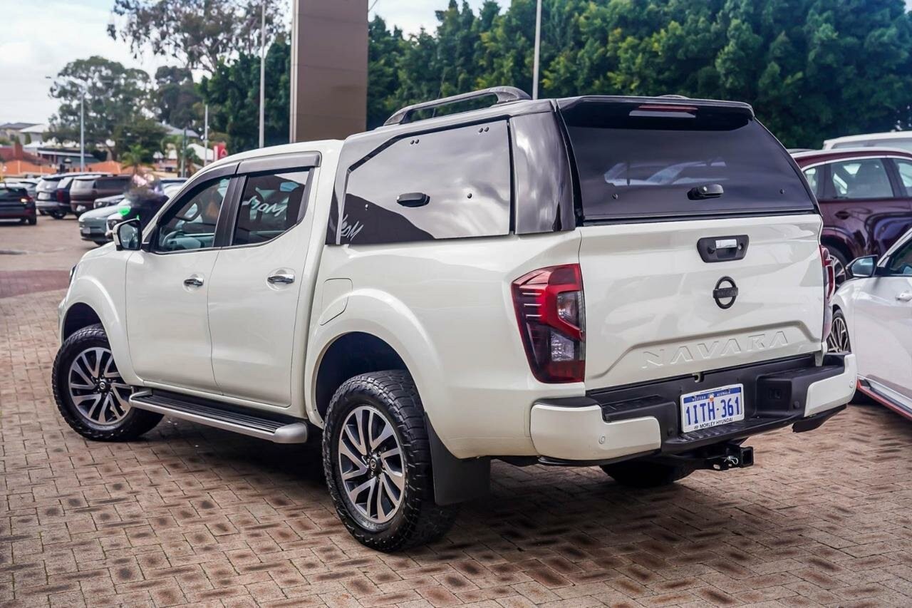 Nissan Navara image 2