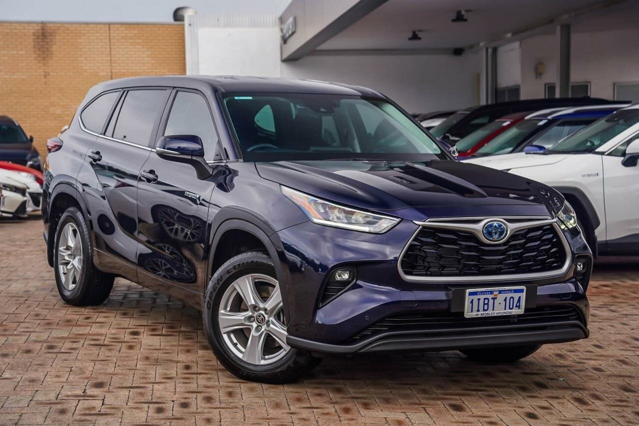 Toyota Kluger image 1
