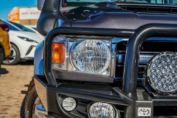 https://vehicle-cdn.autoleague.cloud/17006_41012277_14.jpg