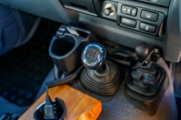 https://vehicle-cdn.autoleague.cloud/17006_41012277_19.jpg