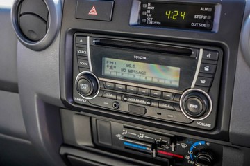 https://vehicle-cdn.autoleague.cloud/17006_41012277_21.jpg