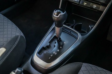 https://vehicle-cdn.autoleague.cloud/17006_41012302_12.jpg