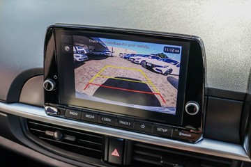 https://vehicle-cdn.autoleague.cloud/17006_41012302_14.jpg