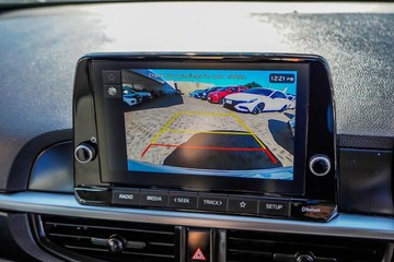 https://vehicle-cdn.autoleague.cloud/17006_41012308_13.jpg