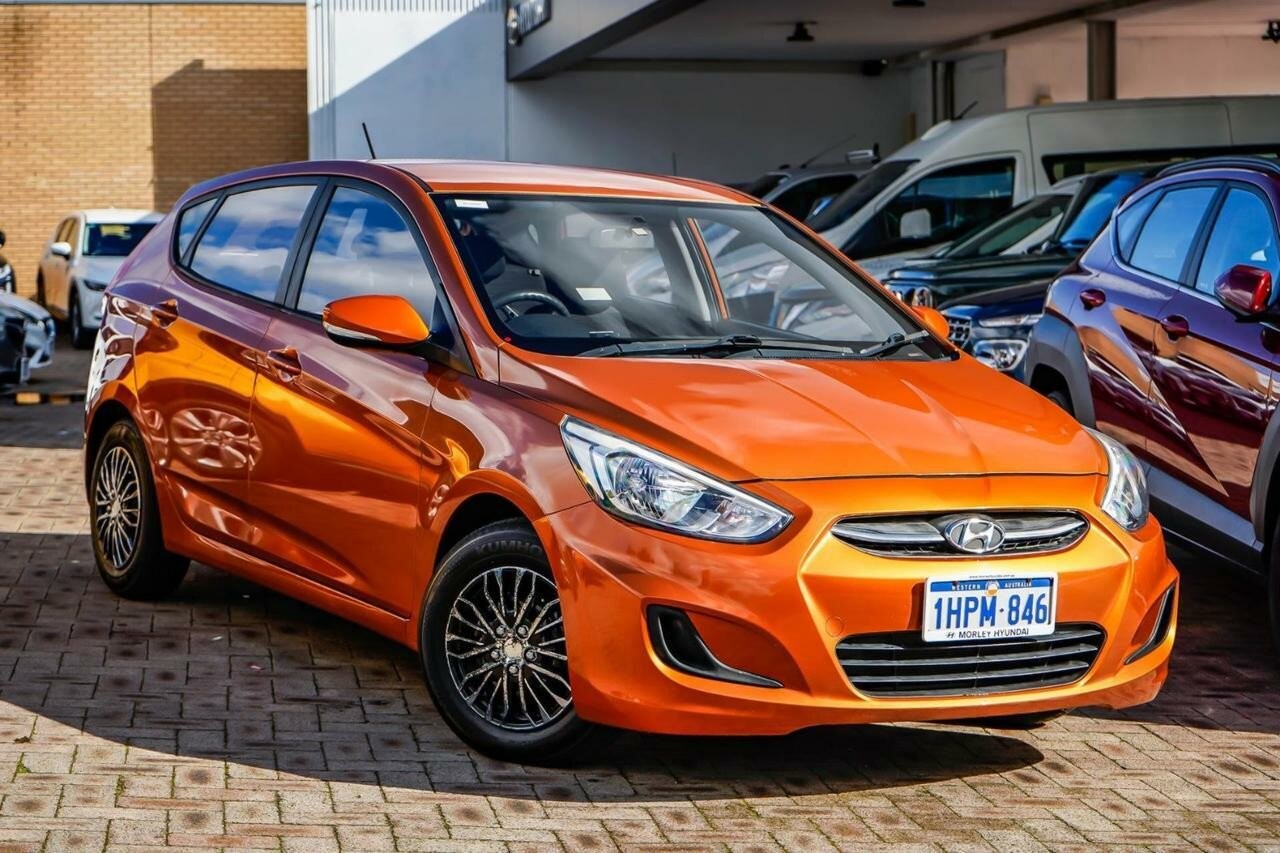 Hyundai Accent image 1