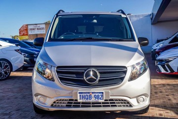 https://vehicle-cdn.autoleague.cloud/17006_41012336_4.jpg