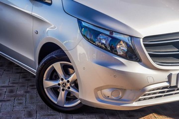 https://vehicle-cdn.autoleague.cloud/17006_41012337_13.jpg