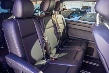 https://vehicle-cdn.autoleague.cloud/17006_41012337_9.jpg