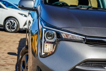 https://vehicle-cdn.autoleague.cloud/17006_41012341_14.jpg