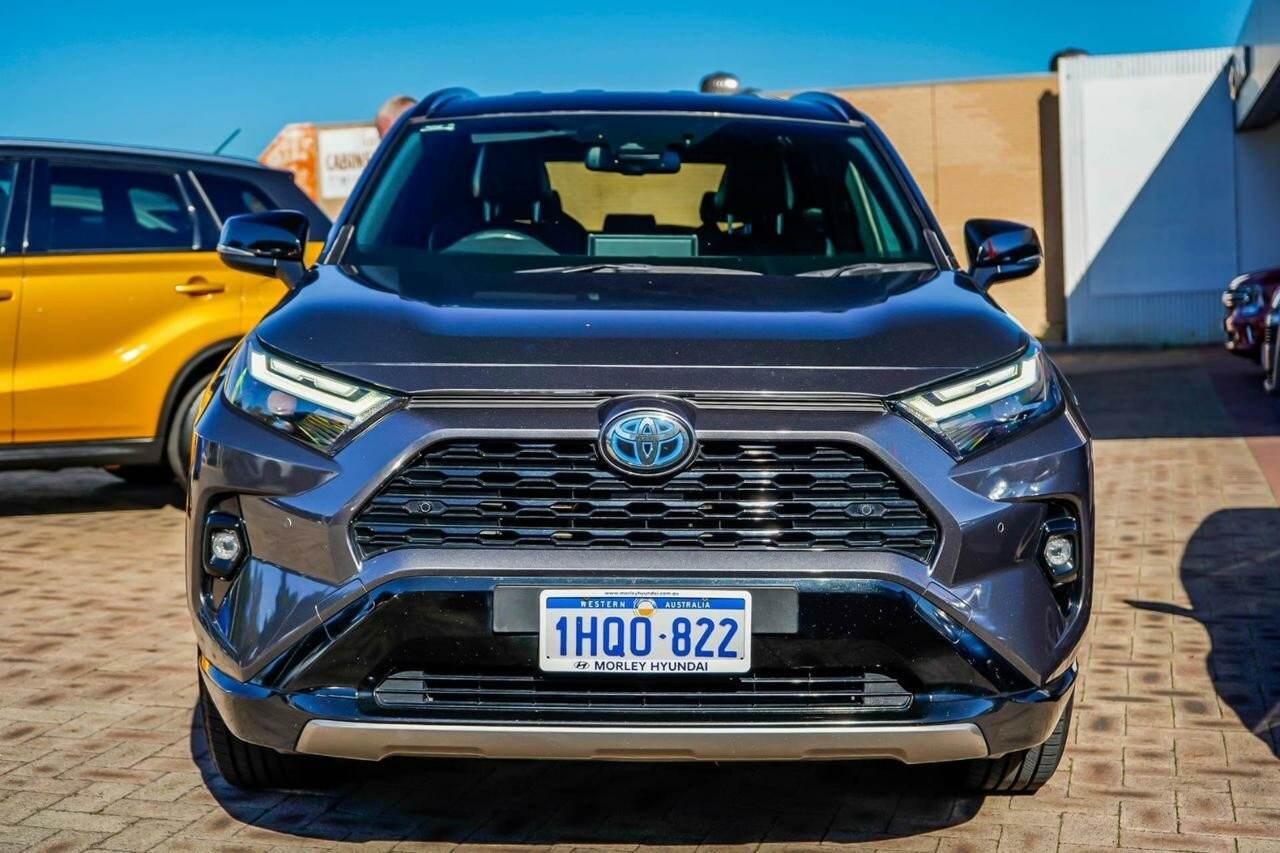 Toyota Rav4 image 4
