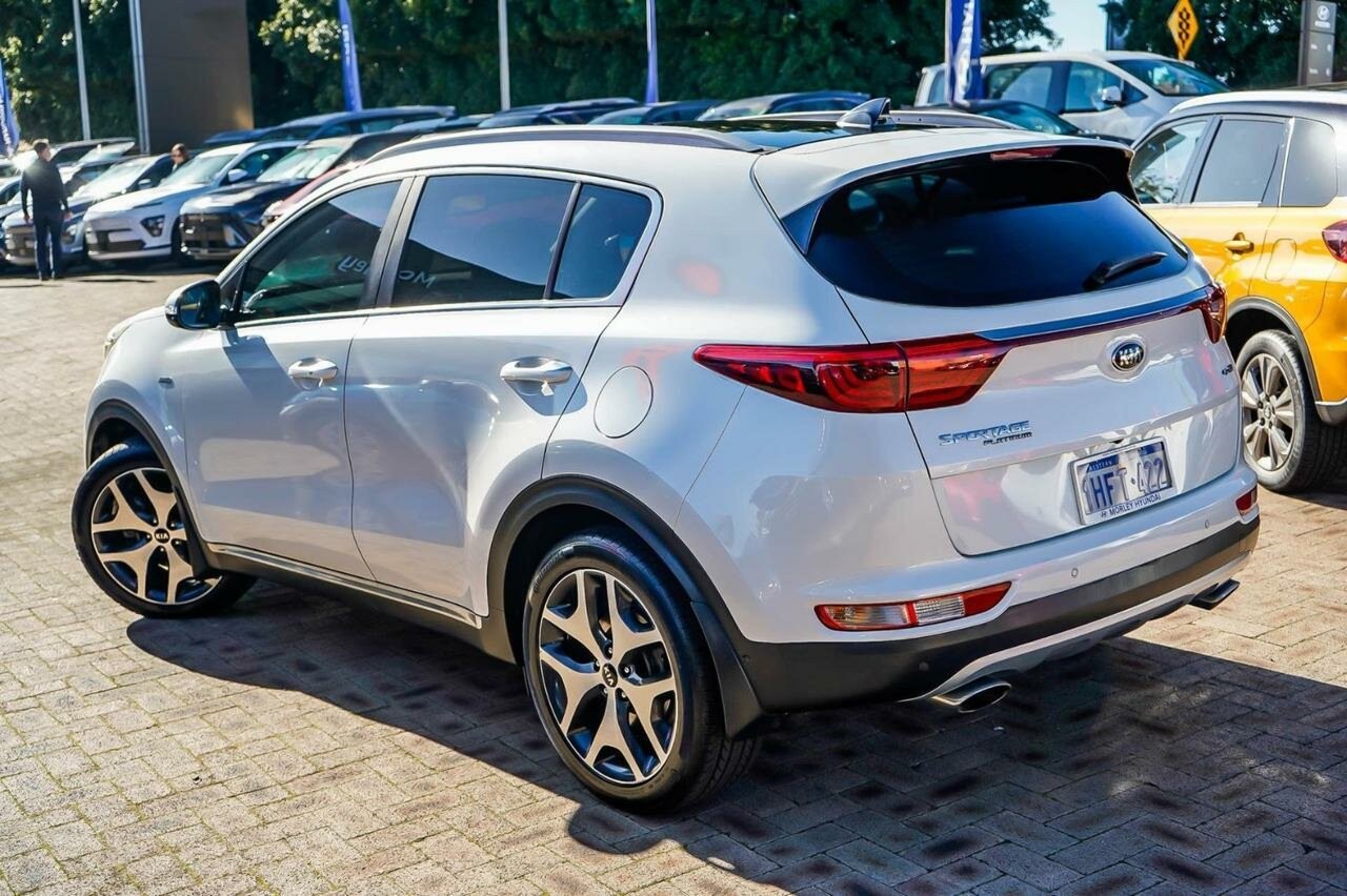 Kia Sportage image 2