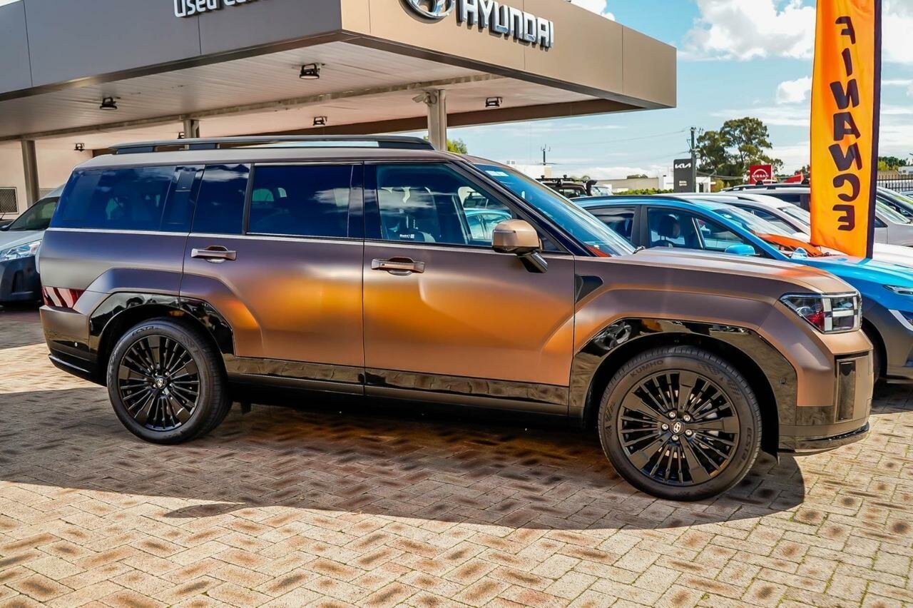 Hyundai Santa Fe image 3
