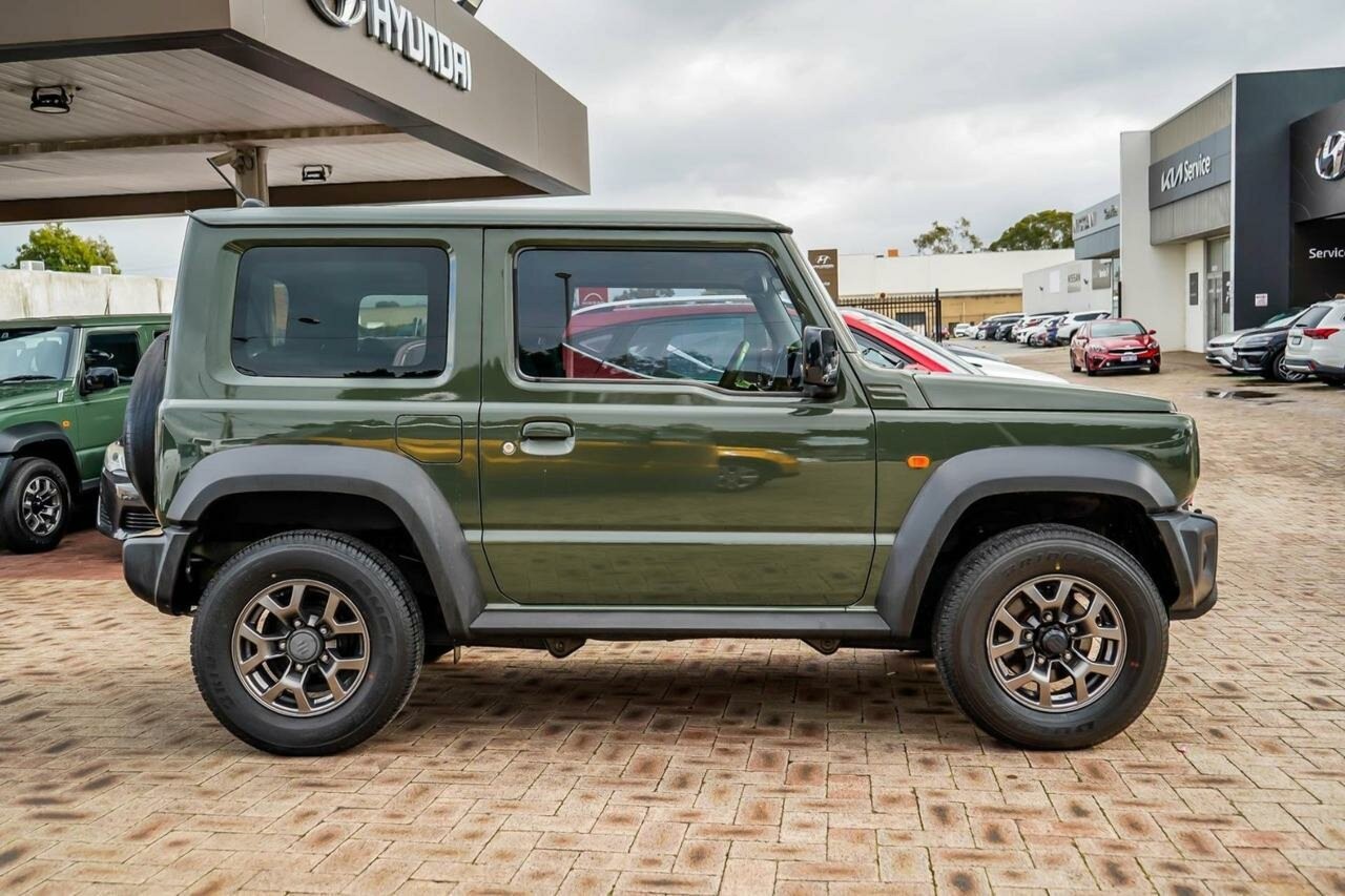 Suzuki Jimny image 3