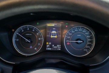 https://vehicle-cdn.autoleague.cloud/17006_41012443_11.jpg