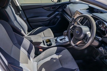https://vehicle-cdn.autoleague.cloud/17006_41012443_17.jpg