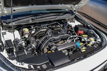 https://vehicle-cdn.autoleague.cloud/17006_41012443_21.jpg