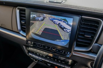 https://vehicle-cdn.autoleague.cloud/17006_41012463_13.jpg