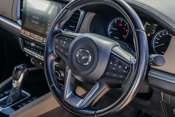 https://vehicle-cdn.autoleague.cloud/17006_41012463_16.jpg