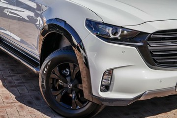 https://vehicle-cdn.autoleague.cloud/17006_41012463_6.jpg