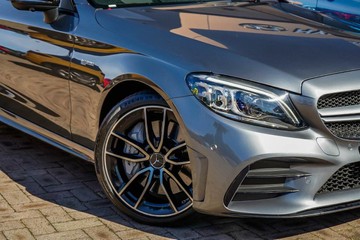 https://vehicle-cdn.autoleague.cloud/17006_41012481_6.jpg