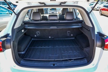 https://vehicle-cdn.autoleague.cloud/17006_41012485_21.jpg