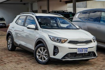 https://vehicle-cdn.autoleague.cloud/17006_41012516_1.jpg
