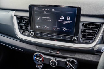 https://vehicle-cdn.autoleague.cloud/17006_41012516_13.jpg