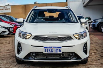 https://vehicle-cdn.autoleague.cloud/17006_41012516_4.jpg
