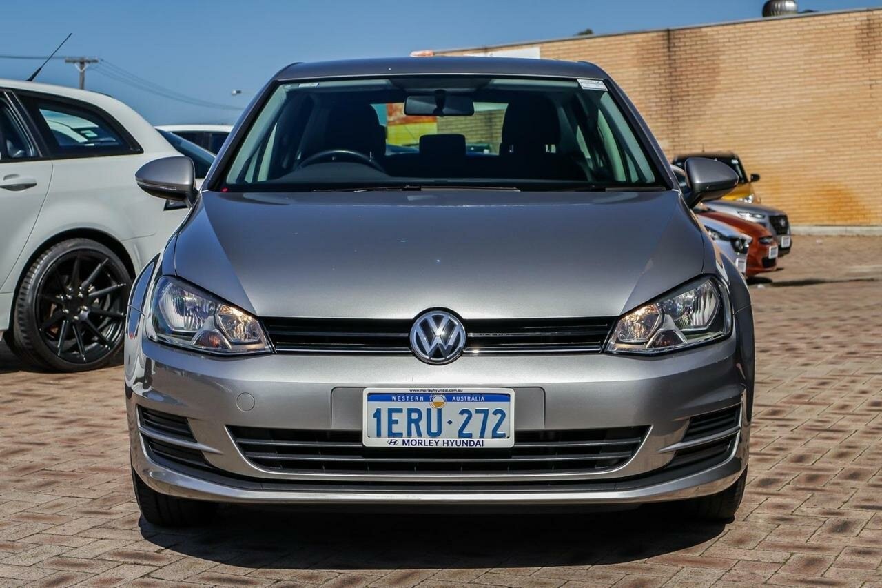 Volkswagen Golf image 4