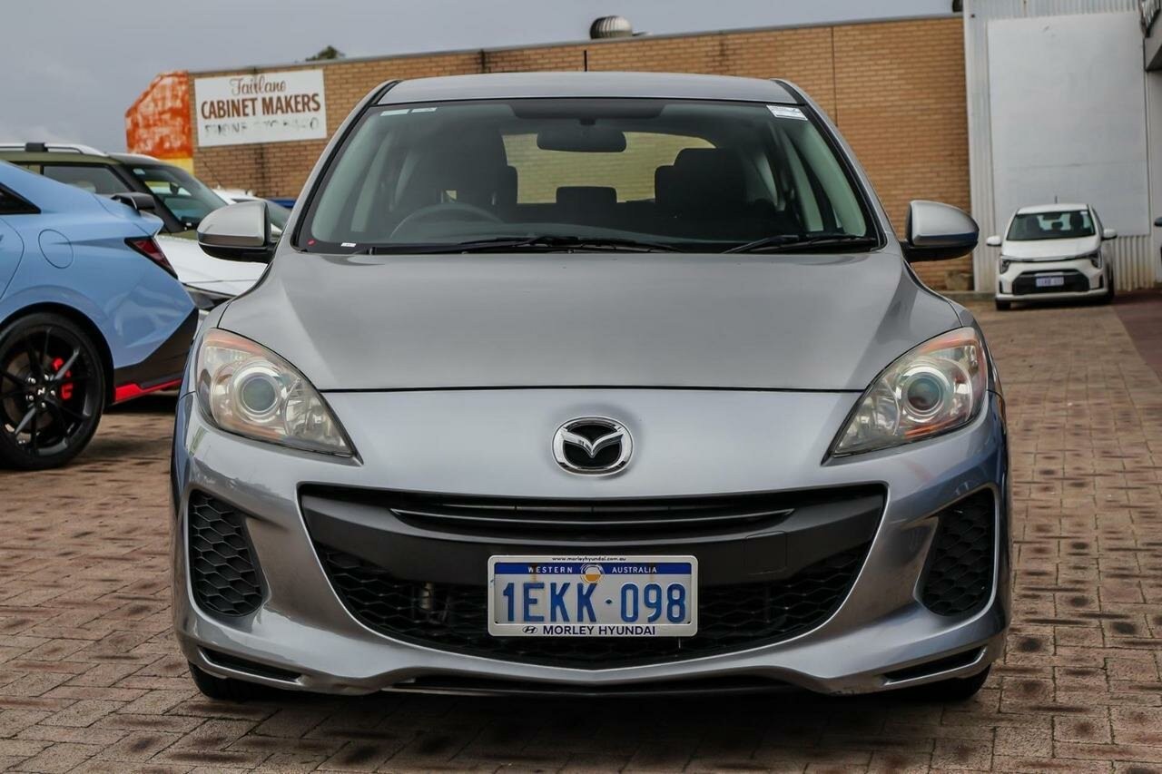 Mazda 3 image 4